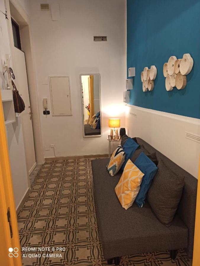 Appartamento Con Cortile A 30 Mt. Dal Mare 巴里 外观 照片