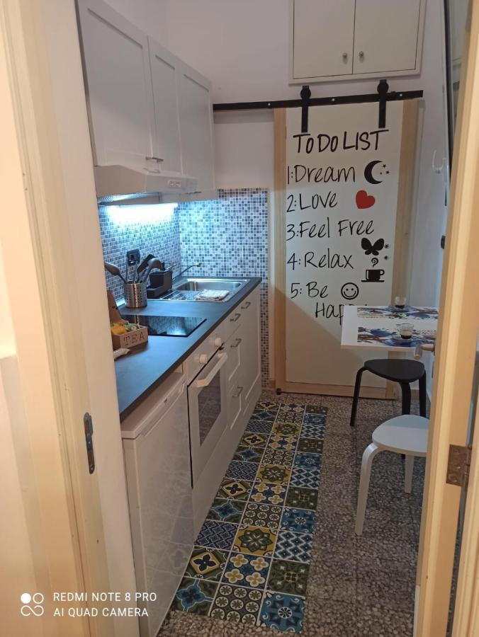 Appartamento Con Cortile A 30 Mt. Dal Mare 巴里 外观 照片