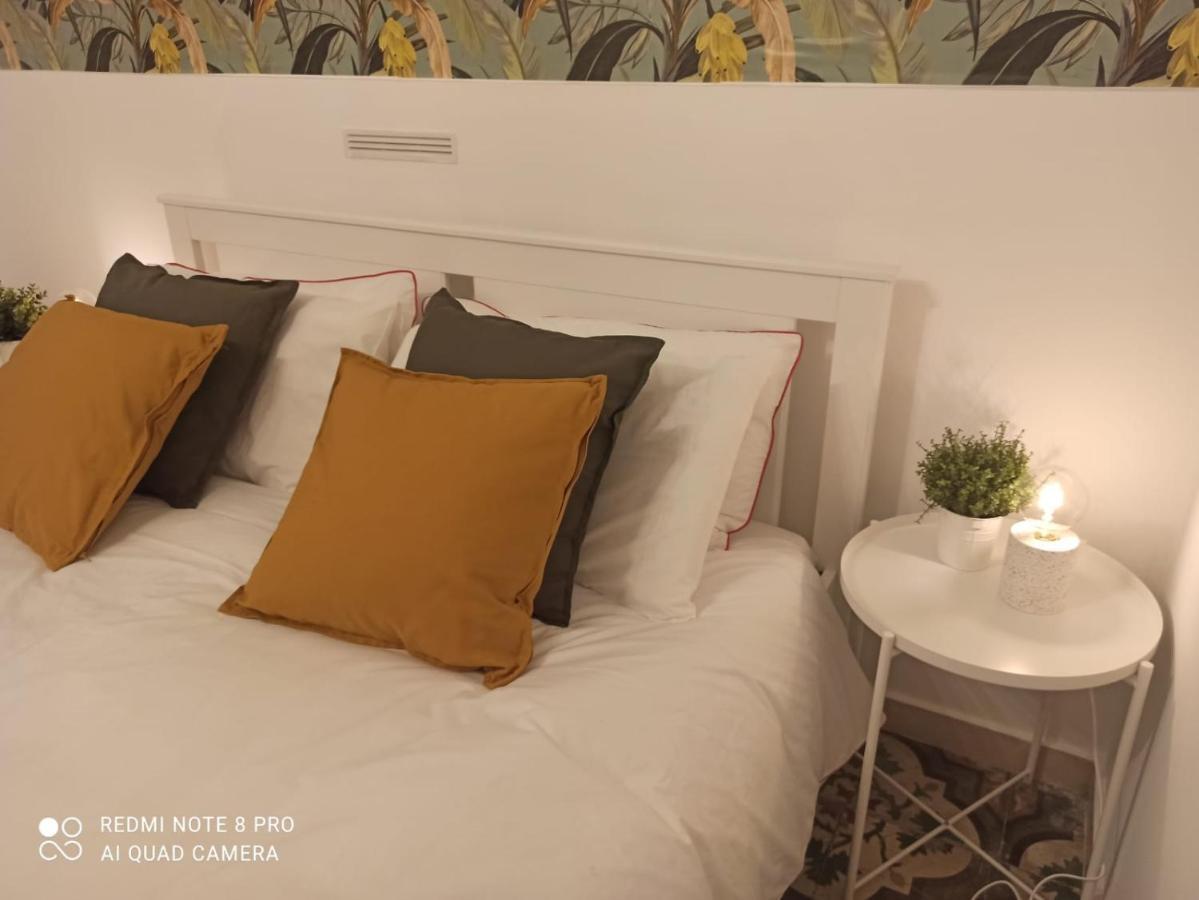 Appartamento Con Cortile A 30 Mt. Dal Mare 巴里 外观 照片