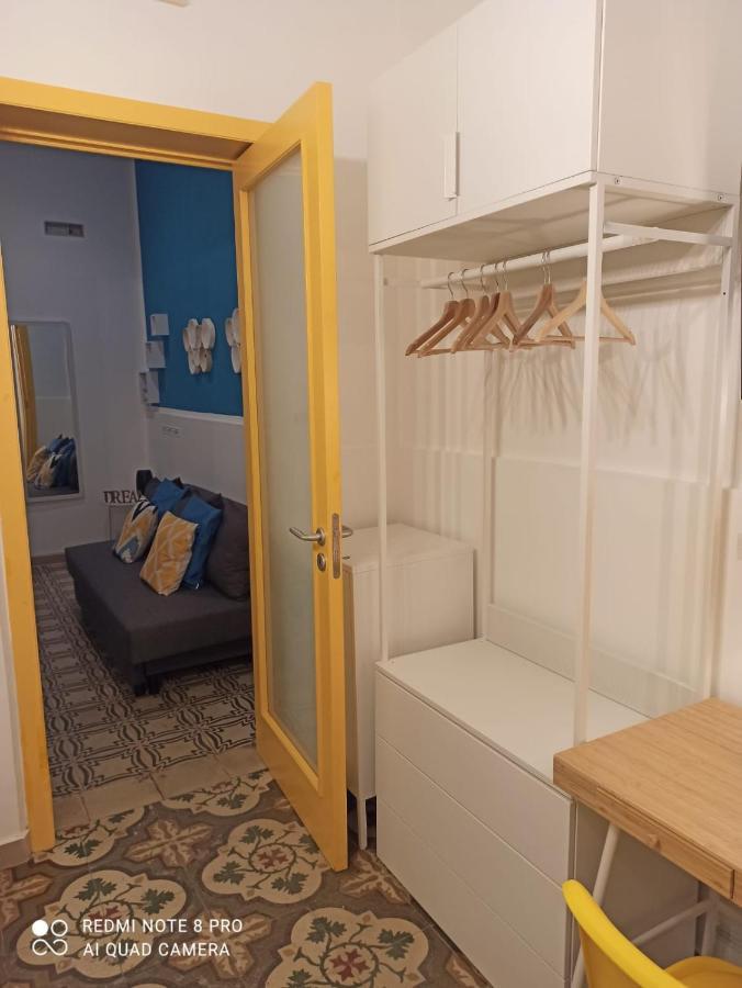 Appartamento Con Cortile A 30 Mt. Dal Mare 巴里 外观 照片