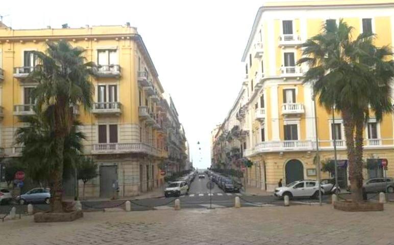 Appartamento Con Cortile A 30 Mt. Dal Mare 巴里 外观 照片